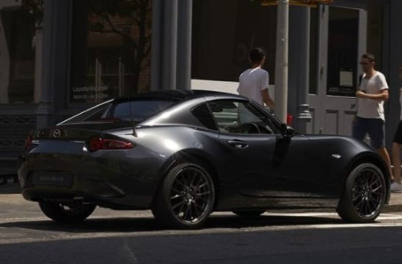 Discover your favourite look https://www.rockinghamcars.co.uk/assets/media/mazdamx5-rf.jpeg