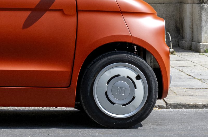https://www.rockinghamcars.co.uk/assets/media/topolinowheels.jpeg
