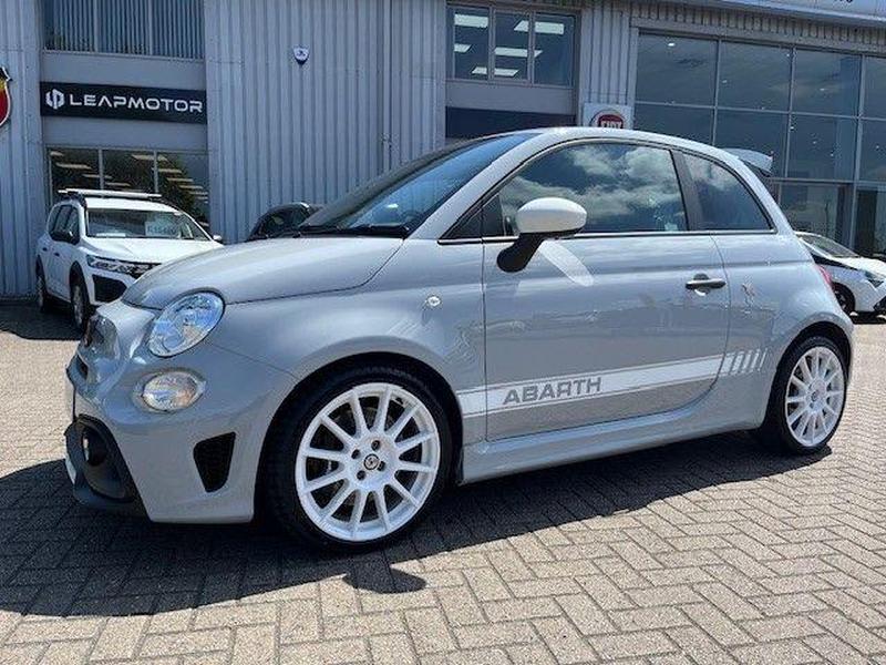 Abarth 695