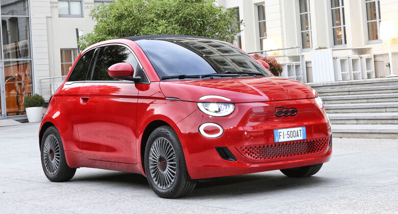 Fiat 500 Electric Red Image